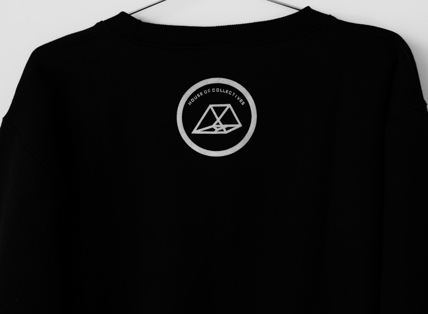 VINYL PYRAMID (B)
